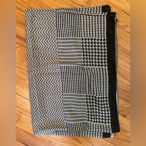 Black and white infinity scarf